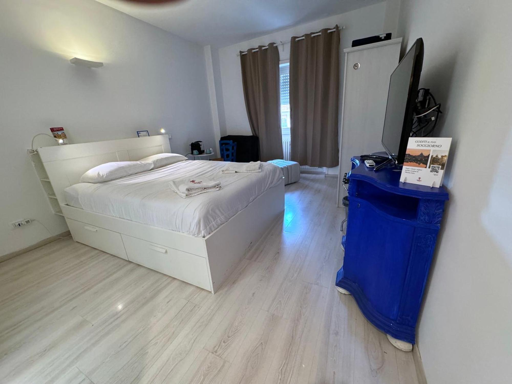 Tiburtina Suites, Roma Extérieur photo