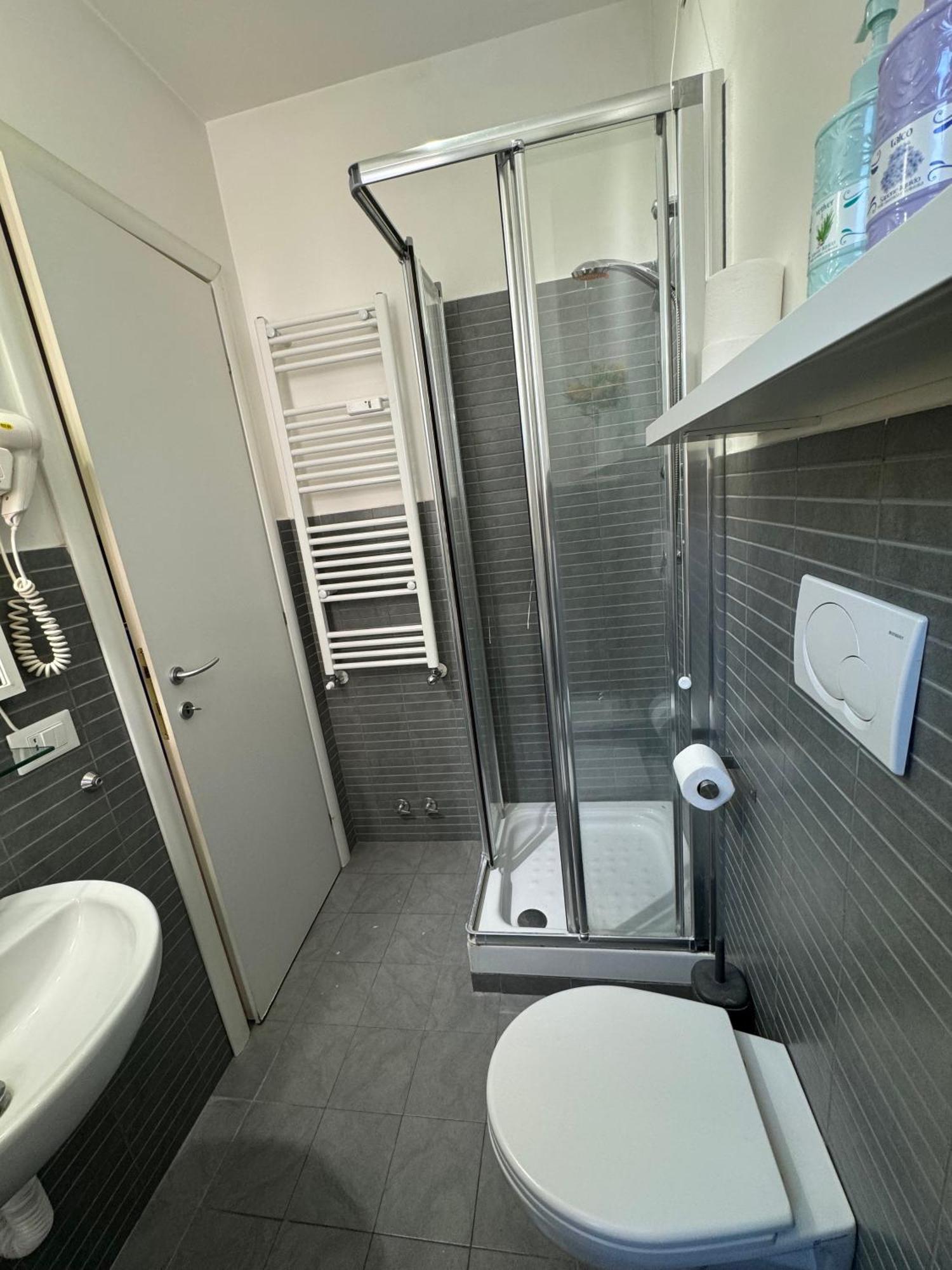 Tiburtina Suites, Roma Extérieur photo