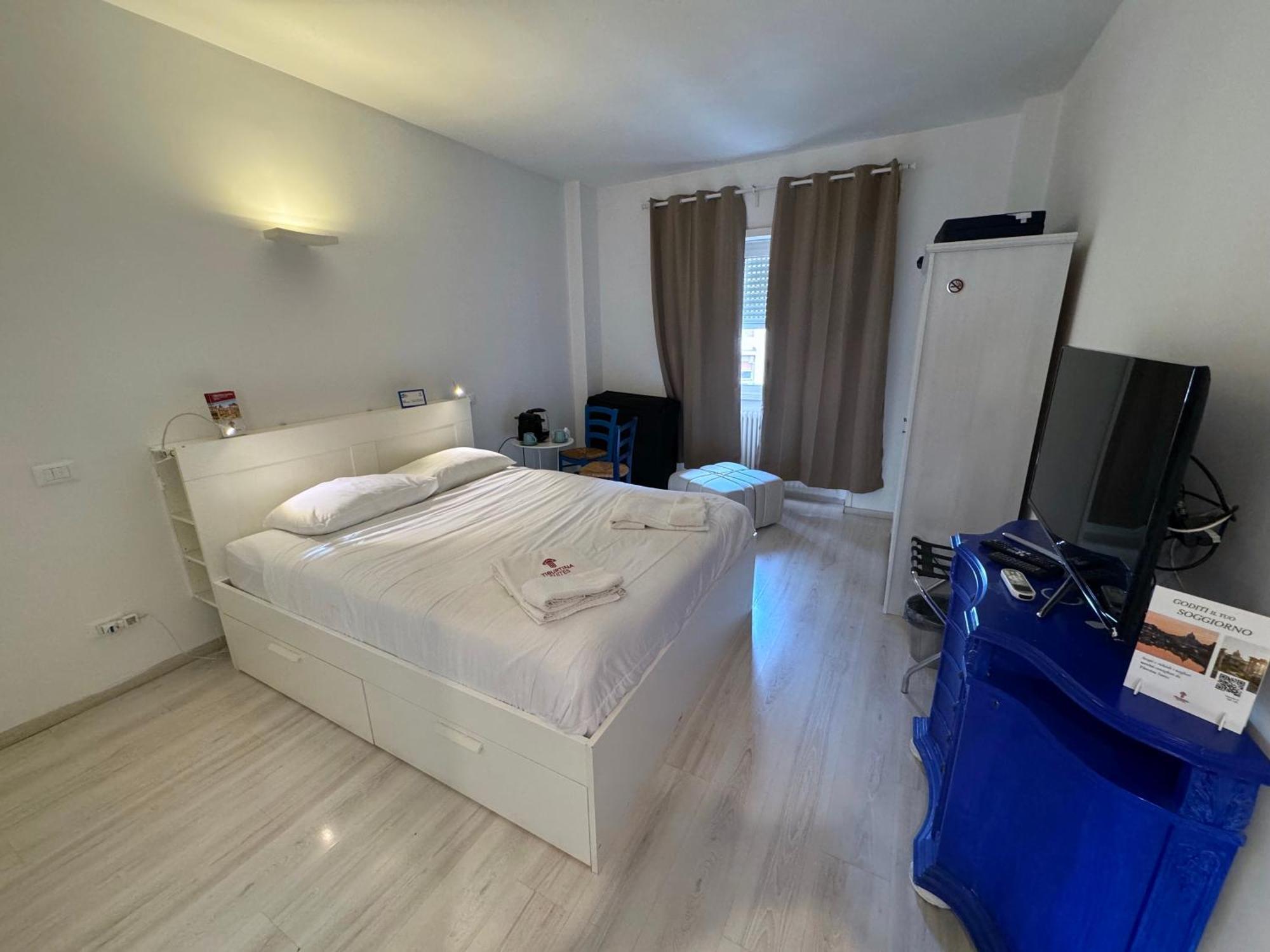 Tiburtina Suites, Roma Extérieur photo