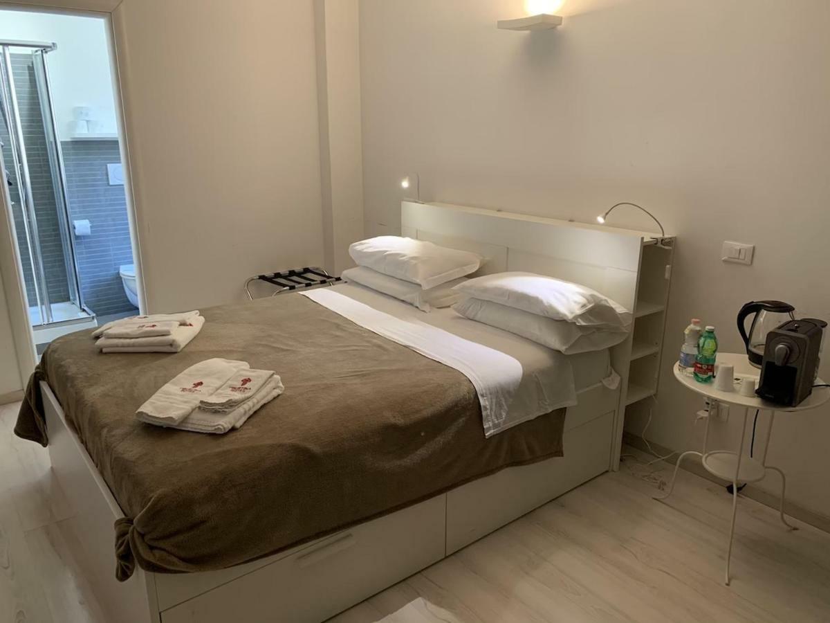 Tiburtina Suites, Roma Extérieur photo