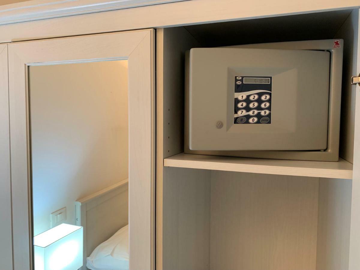 Tiburtina Suites, Roma Extérieur photo